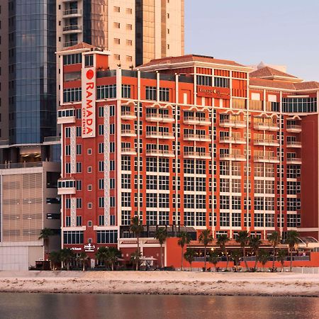 Ramada By Wyndham Manama City Centre Bagian luar foto
