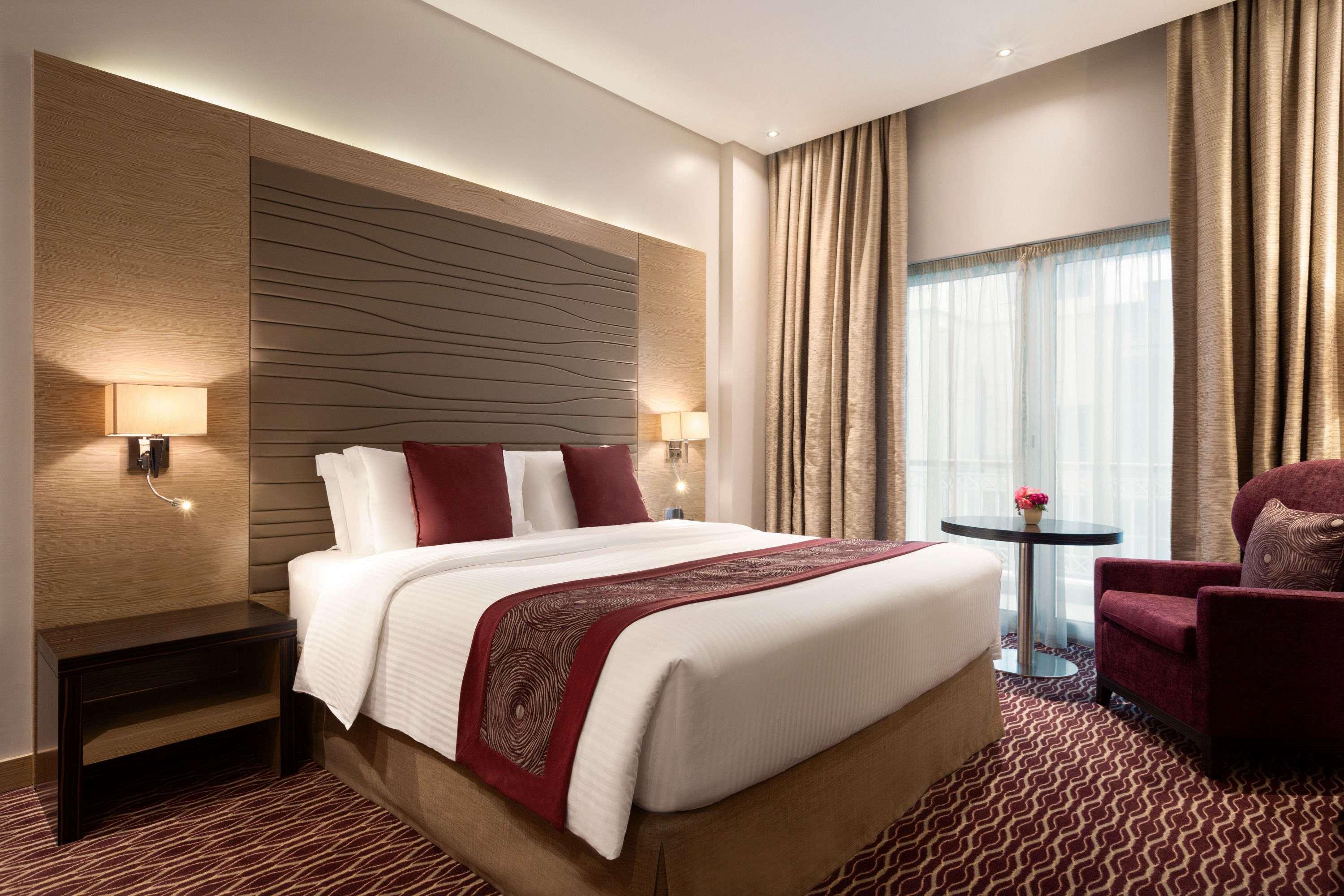 Ramada By Wyndham Manama City Centre Bagian luar foto